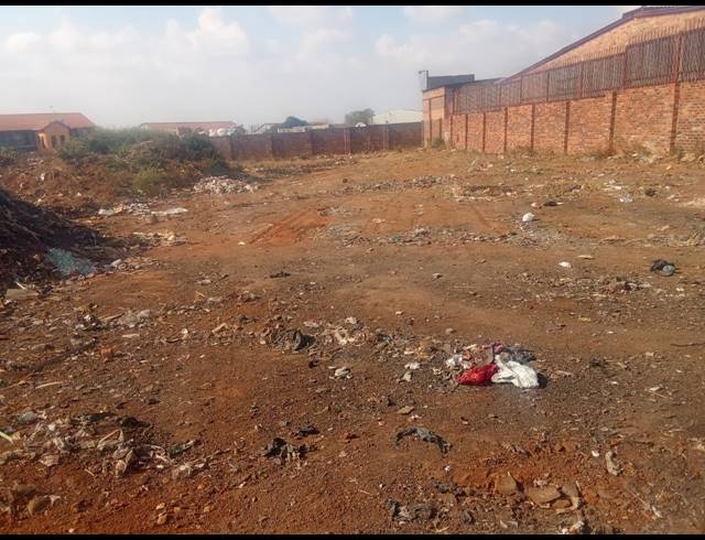 6,500M² VACANT LAND FOR SALE IN COMMERCIA